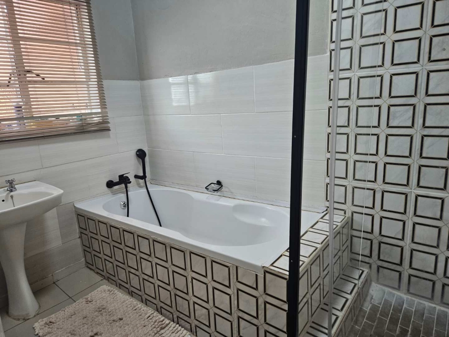 3 Bedroom Property for Sale in Herlear Northern Cape